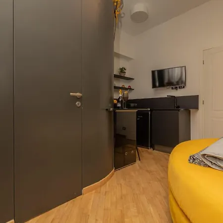 Il Grattacielo Di Apartment *